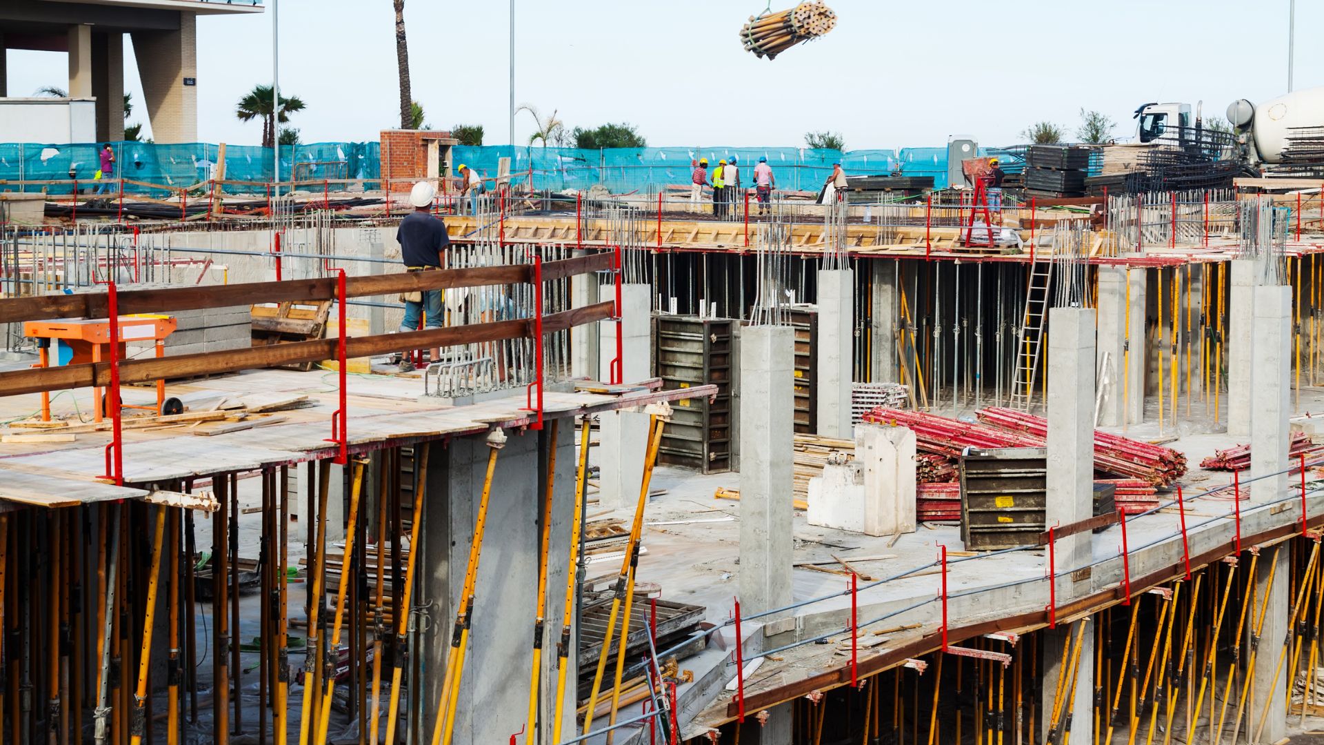 Construction moderne à Dakar - SecuraBTP